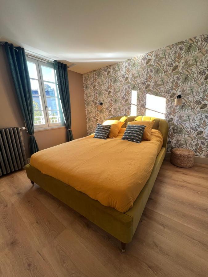 Maison D'Hotes De La Prison En Toutes Libertes Эспальон Экстерьер фото